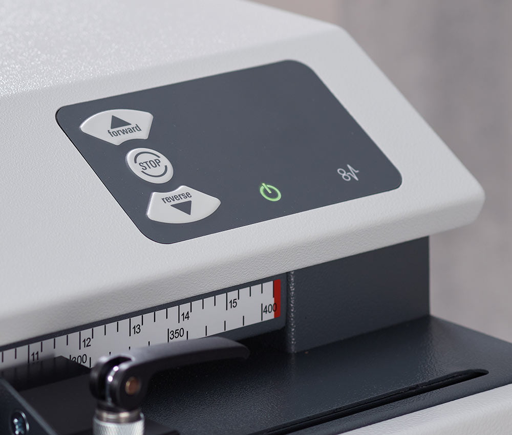 ProfiPack_Intuitives-Bedienfeld_C400_P425_three-phase