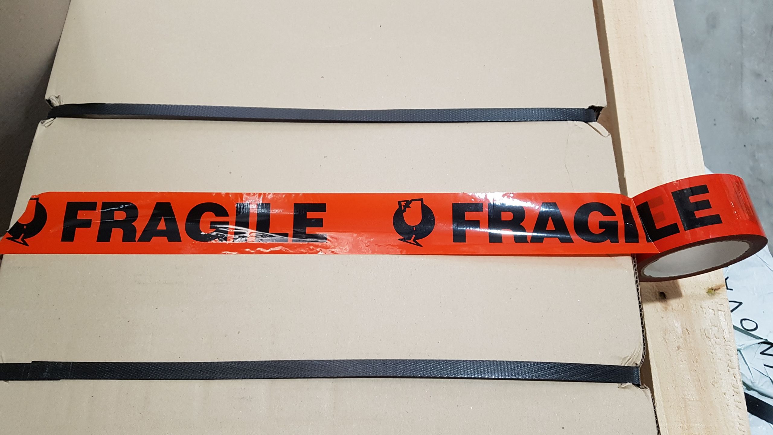 Fragile_tape_pulled_out